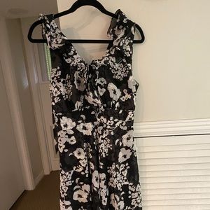 White House black market floral dress